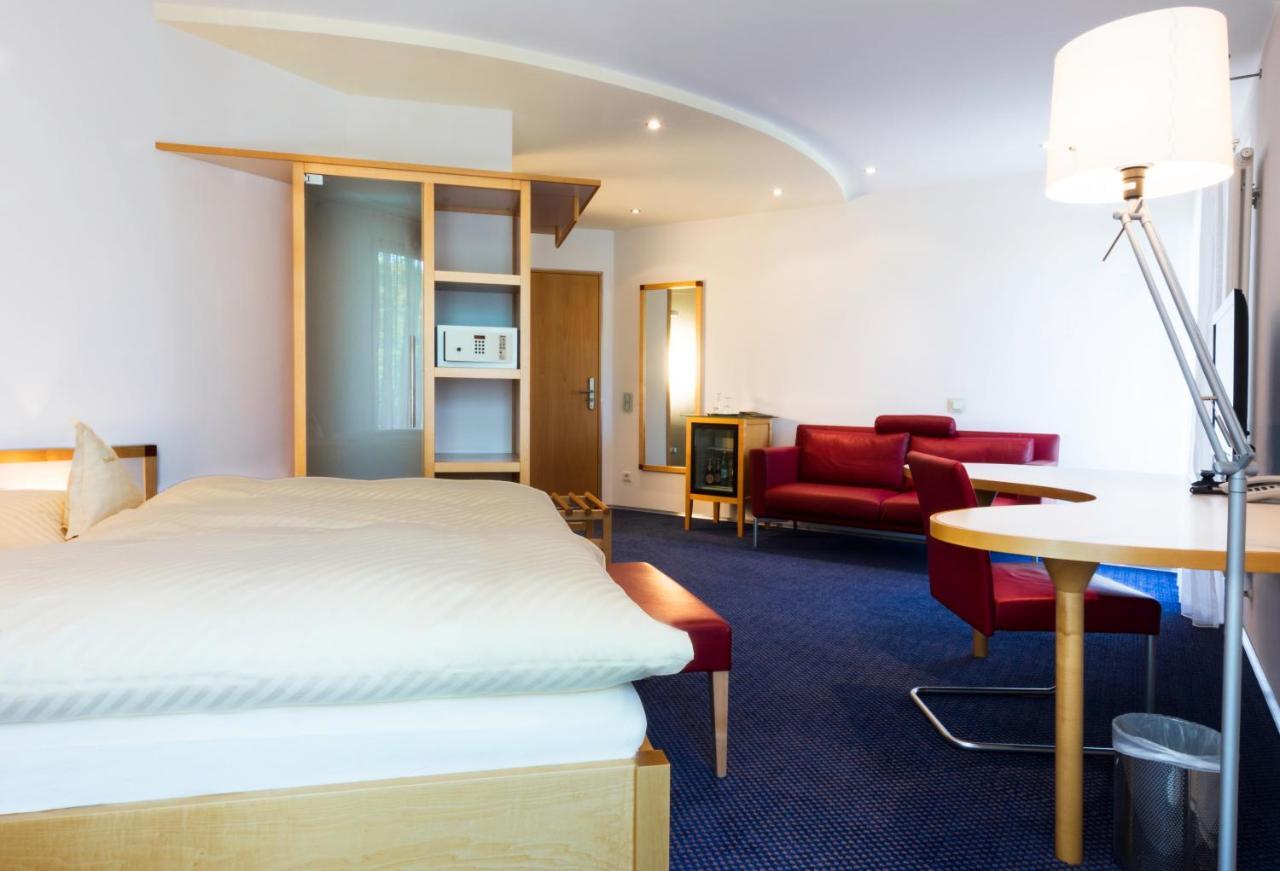 Parkhotel Schillerhoehe Marbach am Neckar Esterno foto